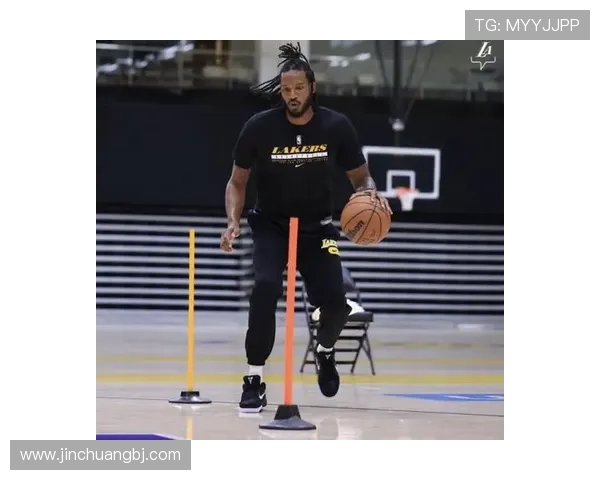 一言难尽！辽宁后场大将疯狂9中1 全运会也打不出数据